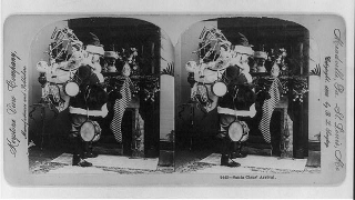 Illustration for article titled Vintage Santa